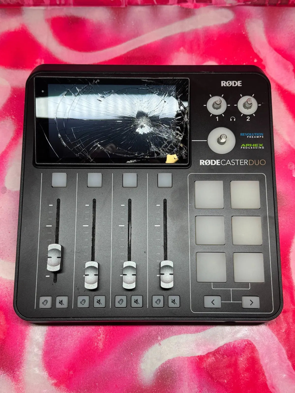 RodeCaster Duo Integrated Audio Production Studio, Broken Screen and Ports