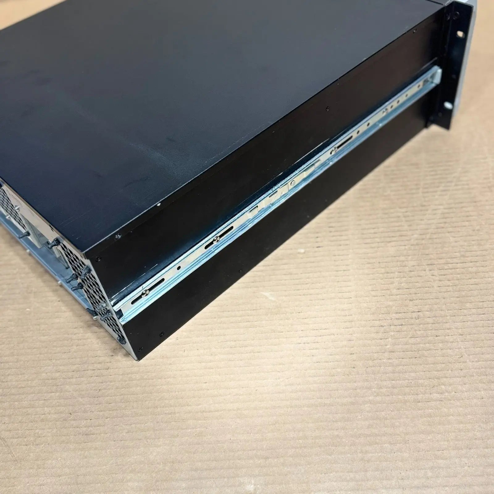 Doremi ShowVault Digital Cinema Server, No Power Supply