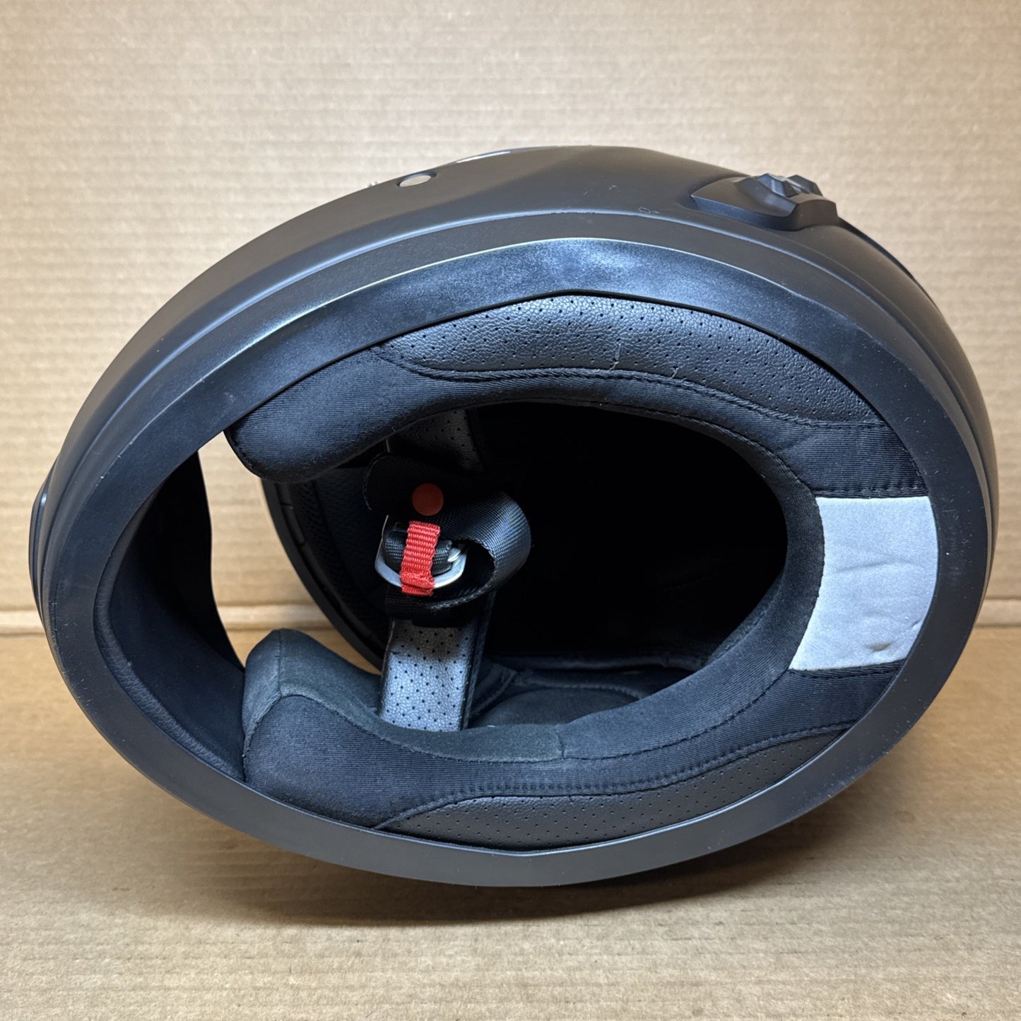 Sena Momentum INC Pro Bluetooth Camera Motorcycle Helmet, Matte Black, XL, Scuffed
