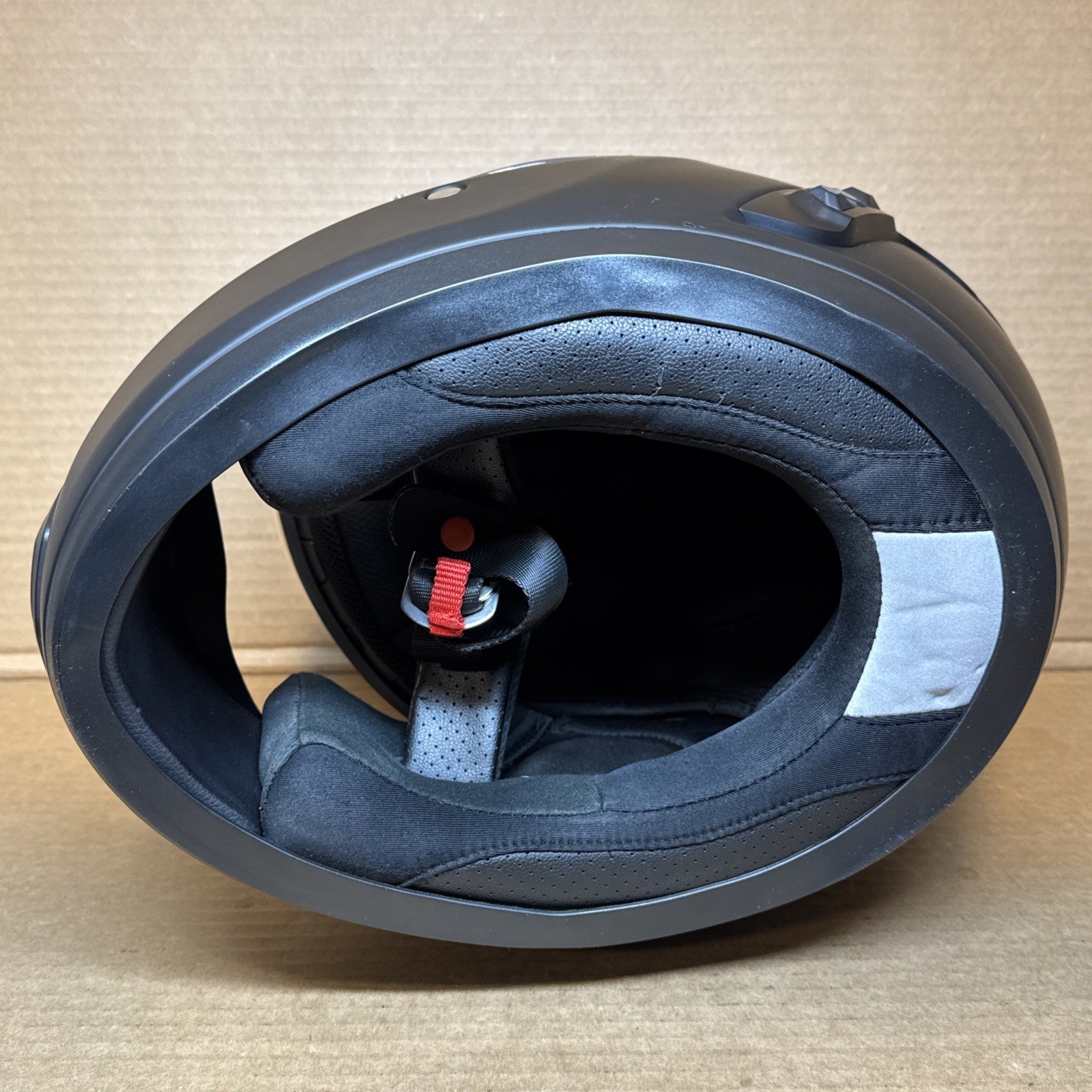 Sena Momentum INC Pro Bluetooth Camera Motorcycle Helmet, Matte Black, XL, Scuffed