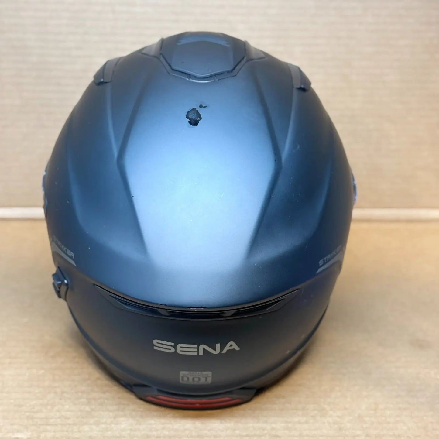 Sena Stryker Bluetooth Motorcycle Helmet, Matte Black, Medium, Scratched
