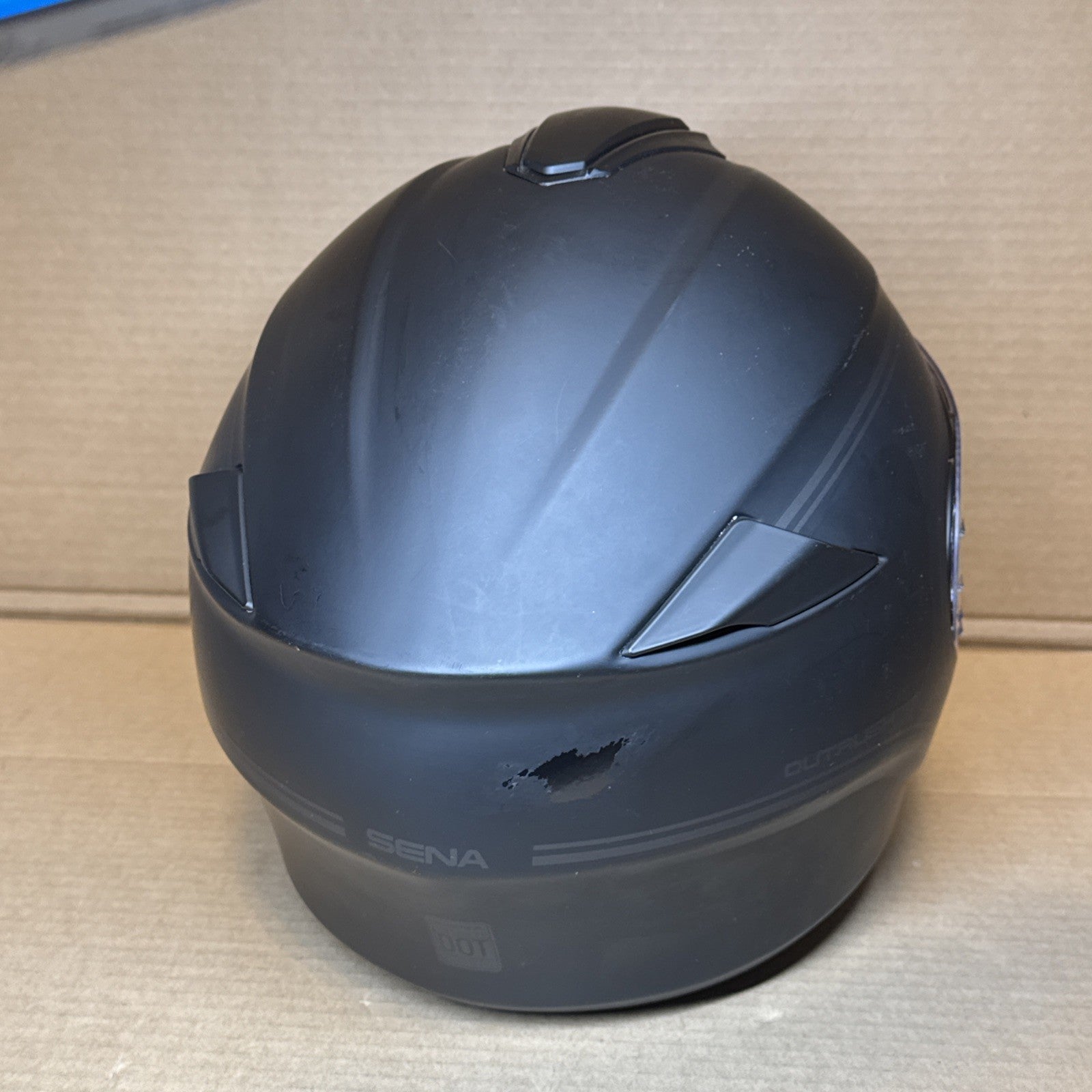 47557692