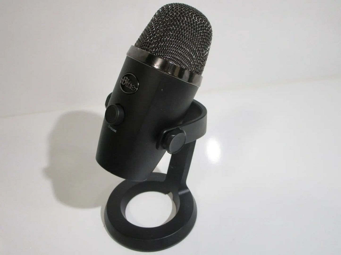 Blue Microphones Yeti Nano USB Microphone, A00098, Microphone Only