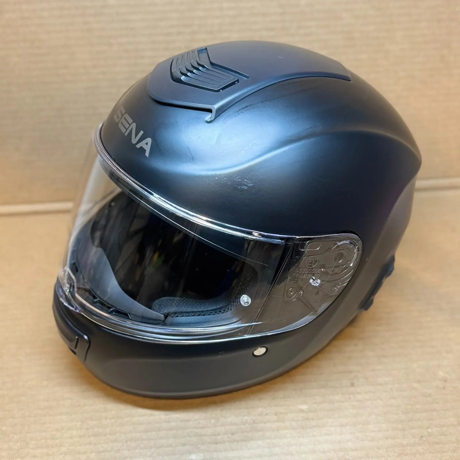 Sena Momentum INC Bluetooth Motorcycle Helmet, Matte Black, XL, Scratched