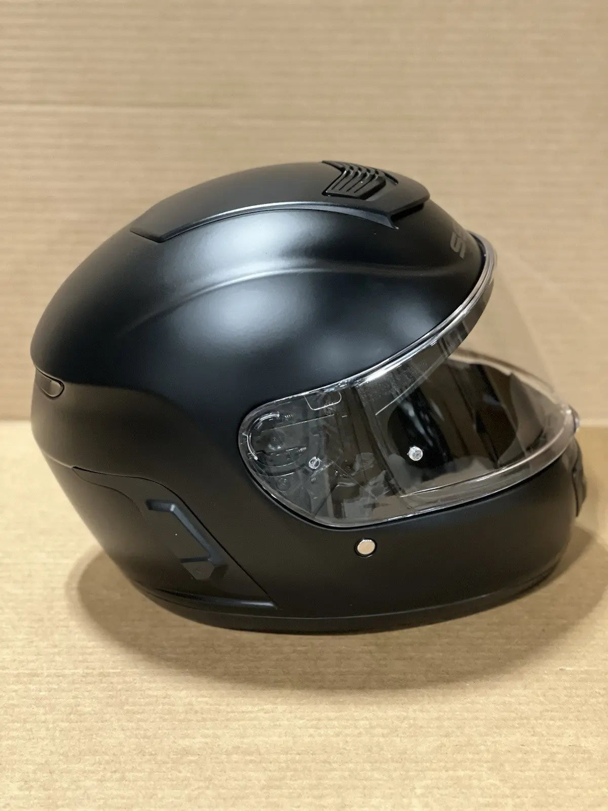 Sena Momentum Bluetooth Motorcycle Helmet, Matte Black, Small
