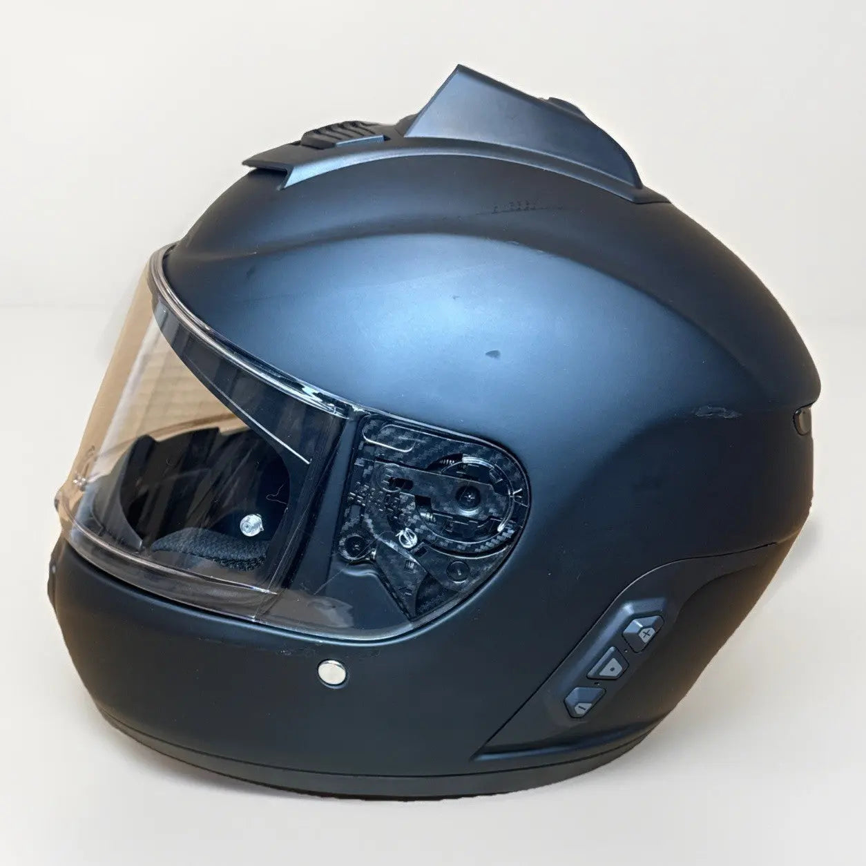 Sena Momentum Pro Bluetooth Camera Motorcycle Helmet, Matte Black, Medium, Scratched