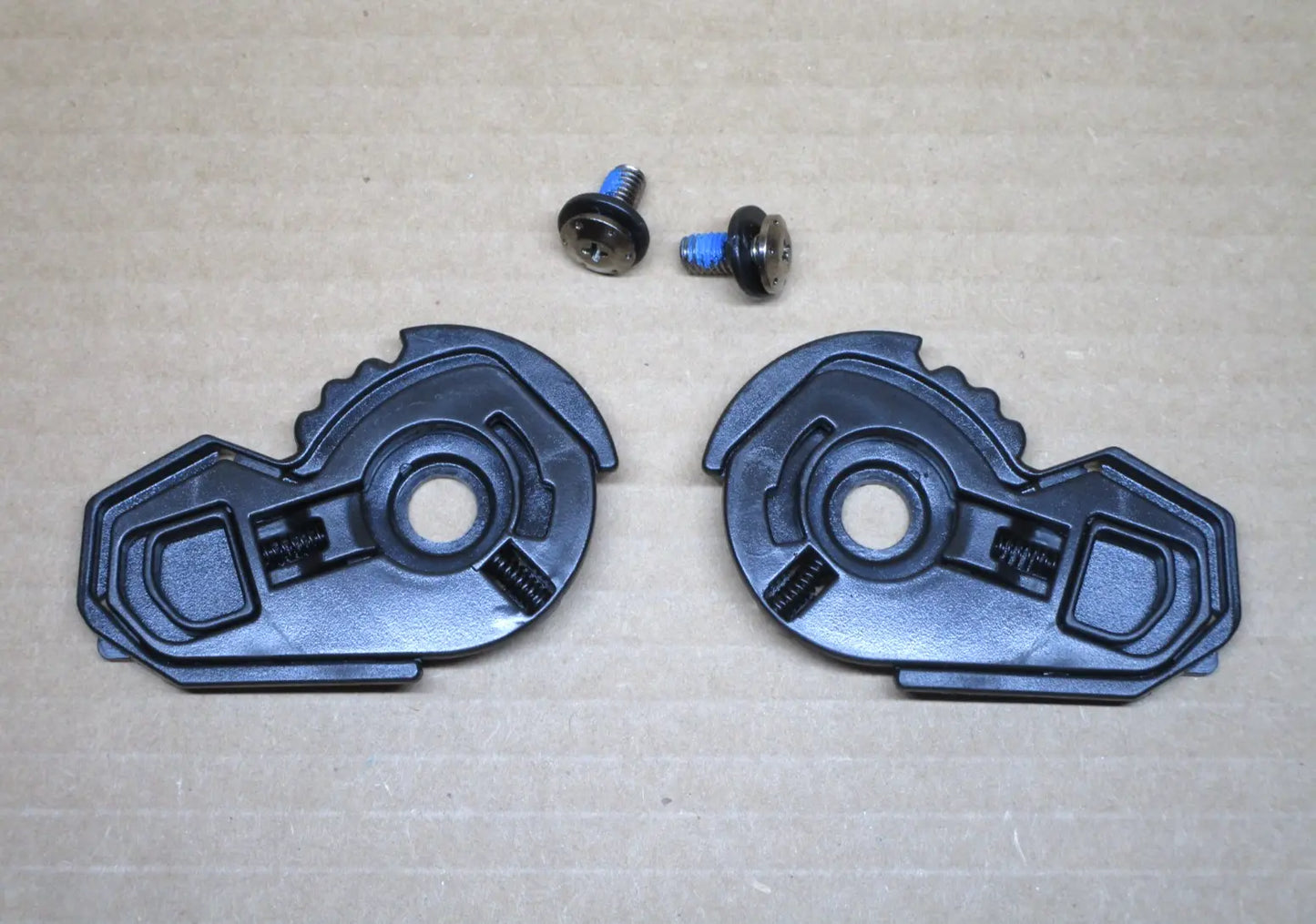 Sena Shield Visor Base Plate Set for Outrush R Helmet, Black