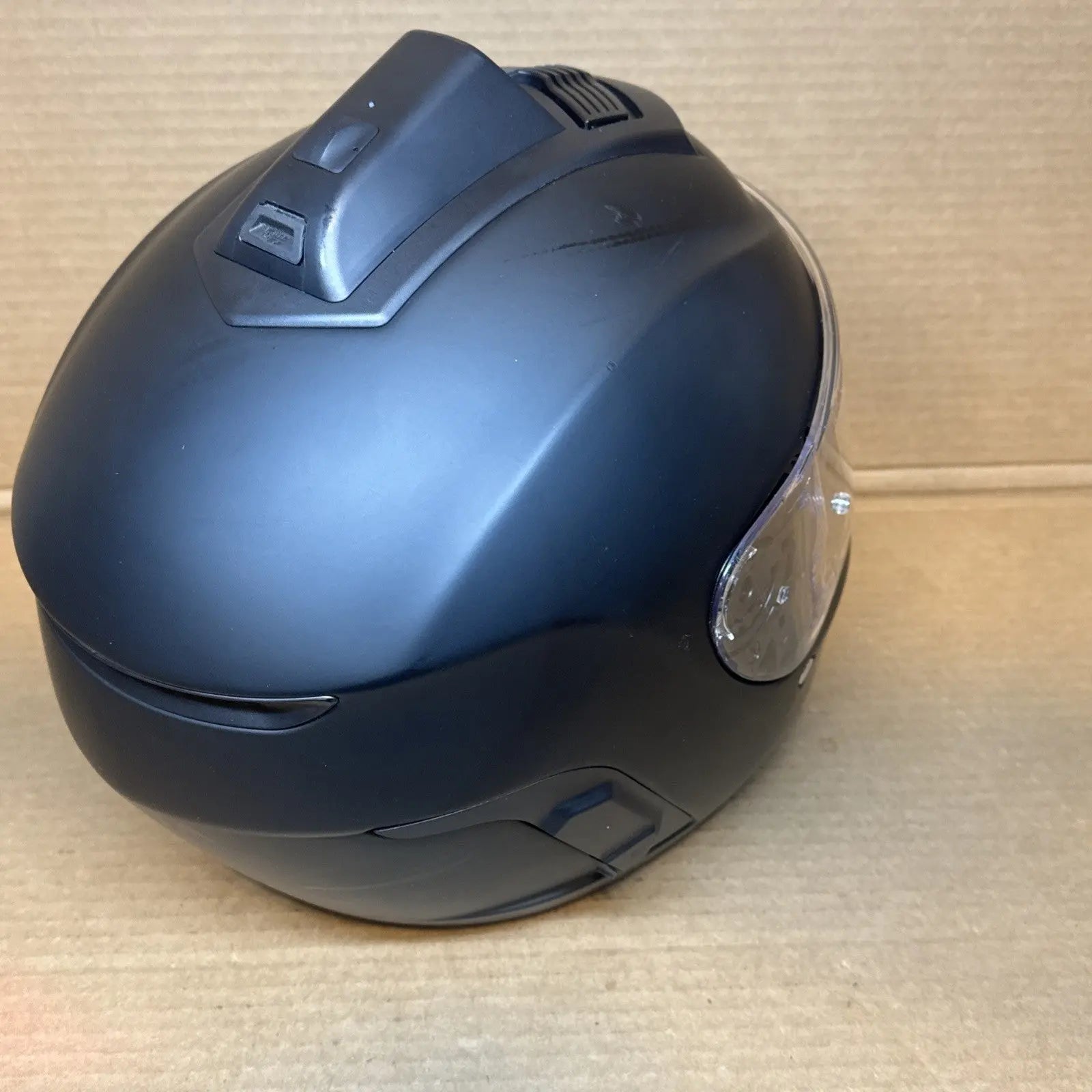 Sena Momentum Pro Bluetooth Camera Motorcycle Helmet, Matte Black, Medium, Scratched