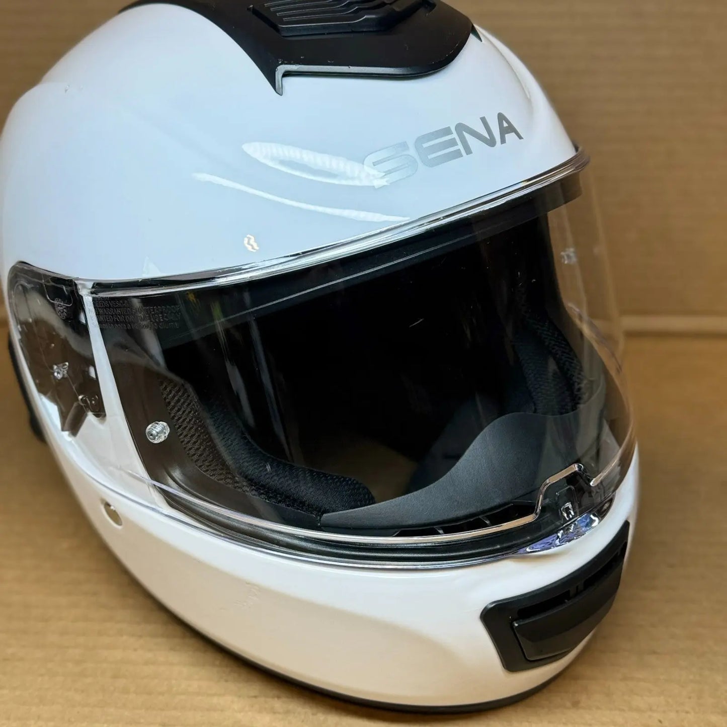 Sena Momentum Bluetooth Motorcycle Helmet, Glossy White, Medium, Scratched