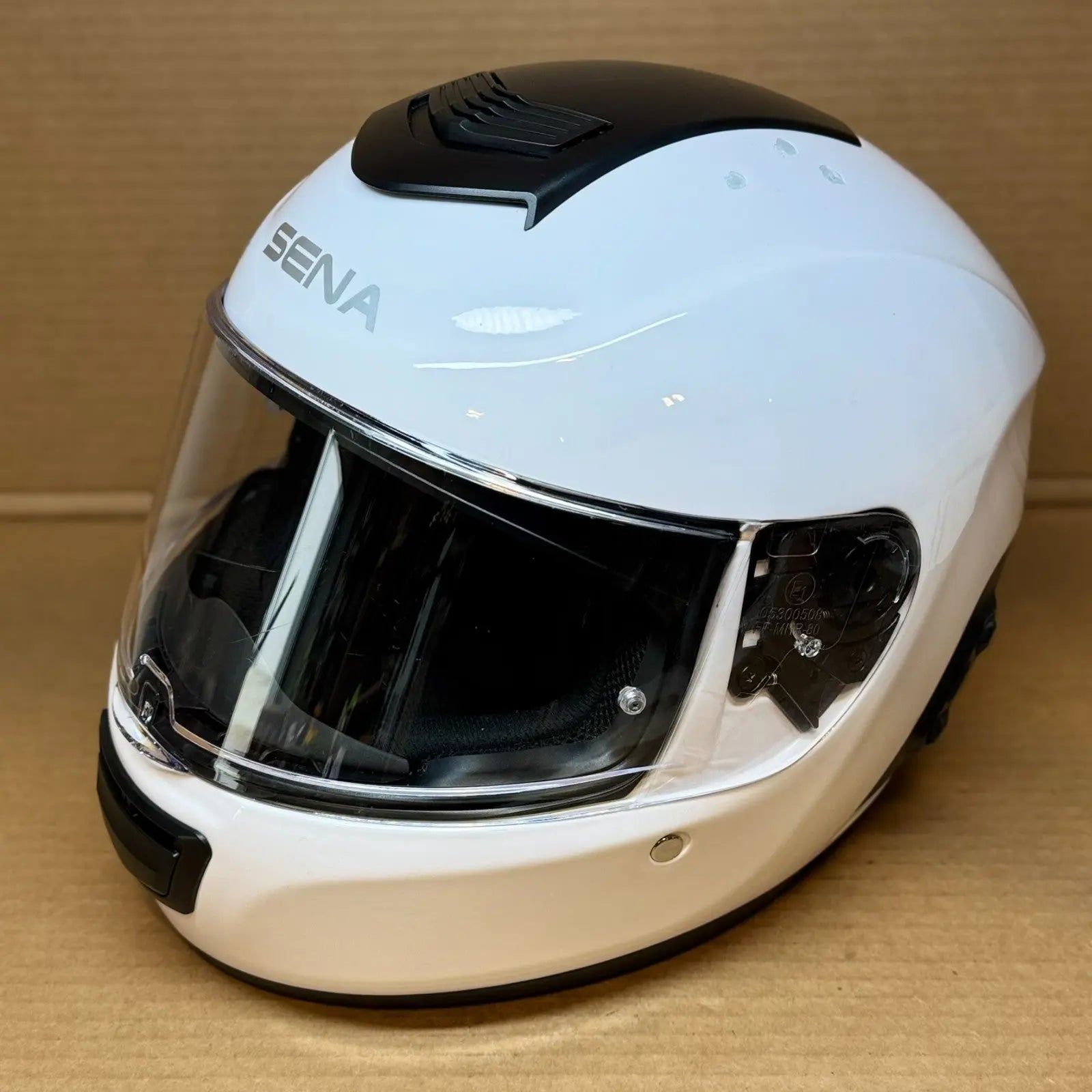 Sena Momentum INC Bluetooth Motorcycle Helmet, Glossy White, XXL, Paint Chips