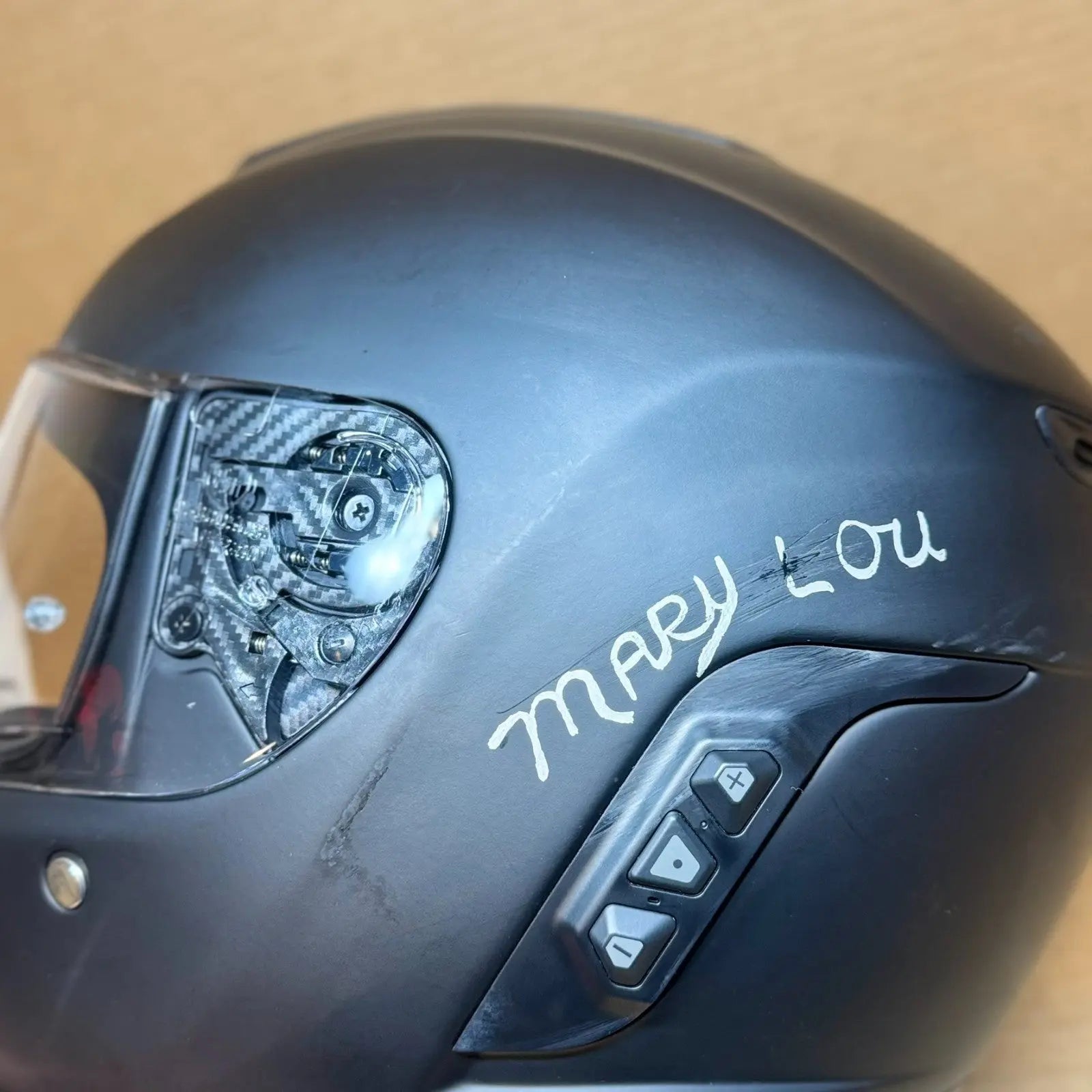 Sena Momentum Bluetooth Motorcycle Helmet, Matte Black, Large, Scratched