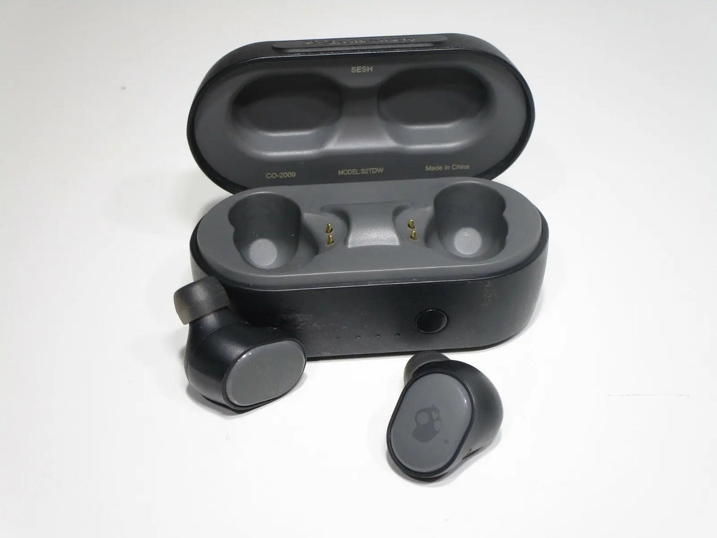 Skullcandy Sesh True Wireless Bluetooth Earbuds, Black