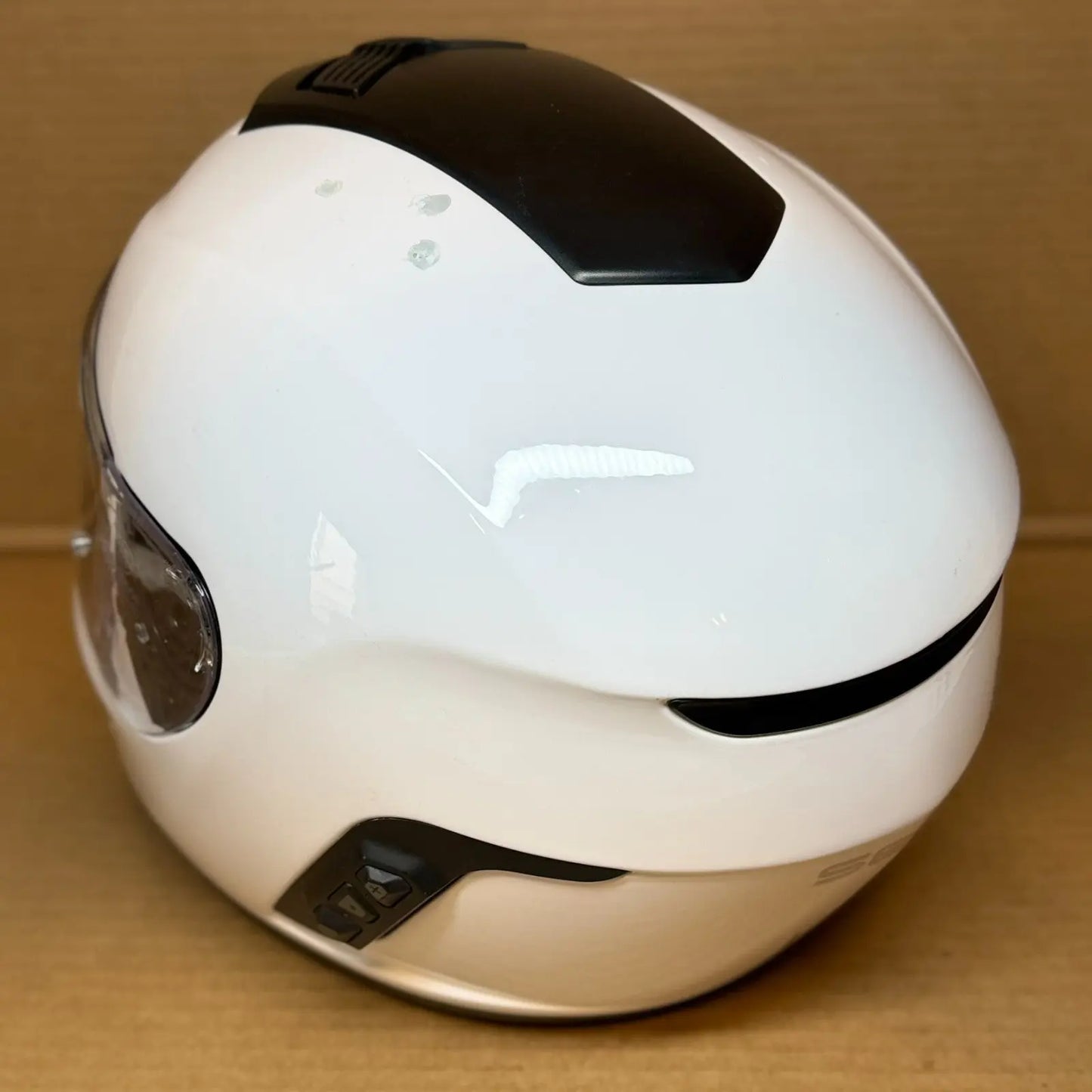 Sena Momentum INC Bluetooth Motorcycle Helmet, Glossy White, XXL, Paint Chips