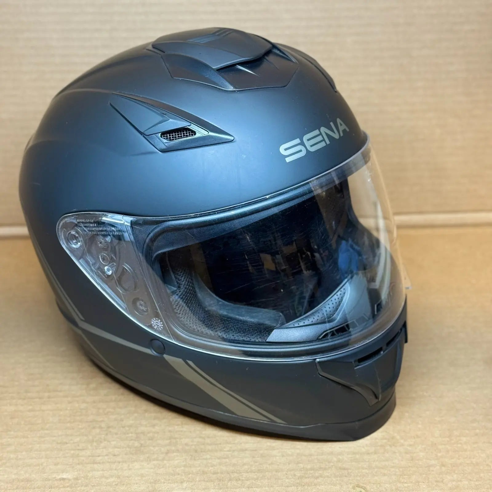 Sena Stryker Bluetooth Motorcycle Helmet, Matte Black, Large, Scratched