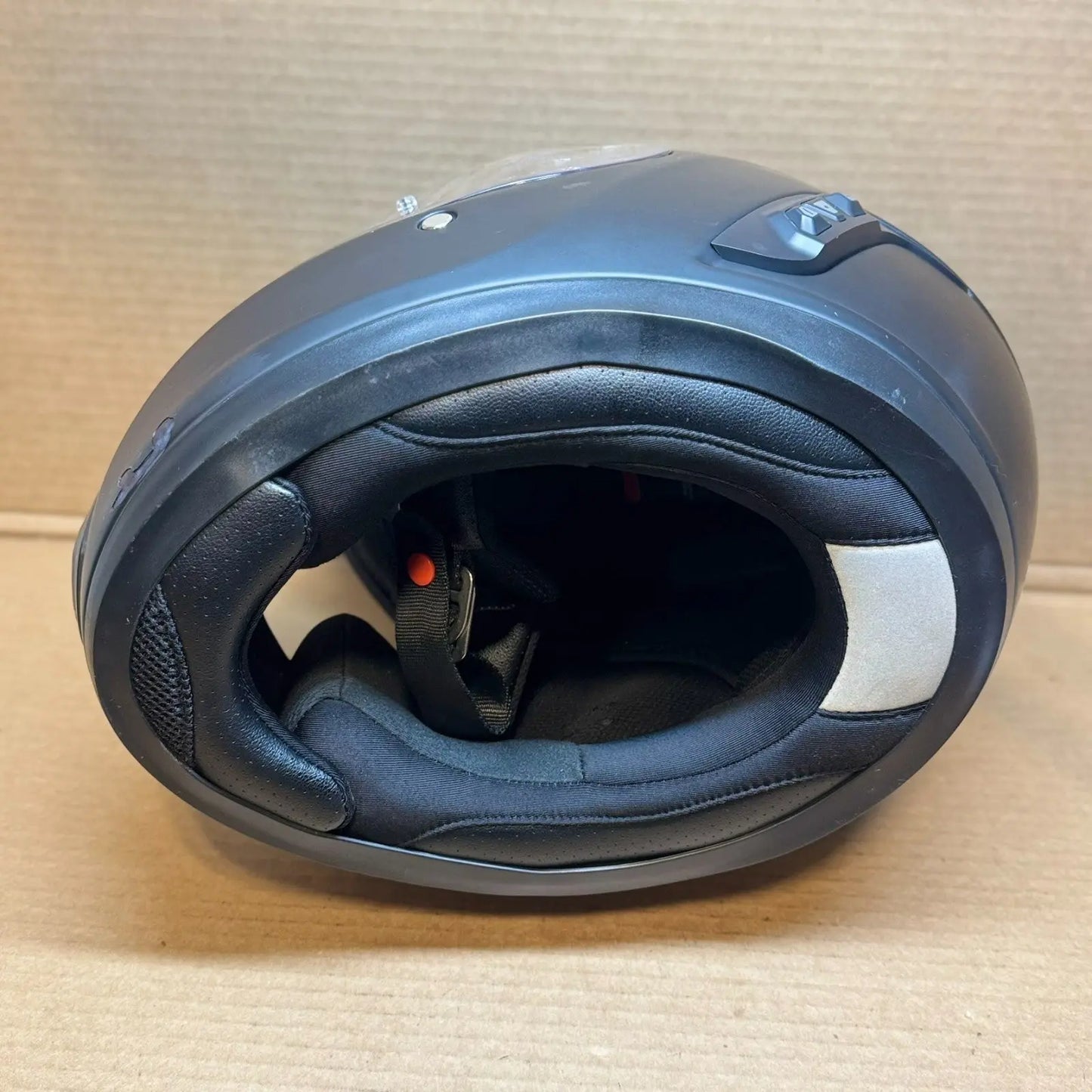 Sena Momentum Bluetooth Motorcycle Helmet, Matte Black, Large, Scratched